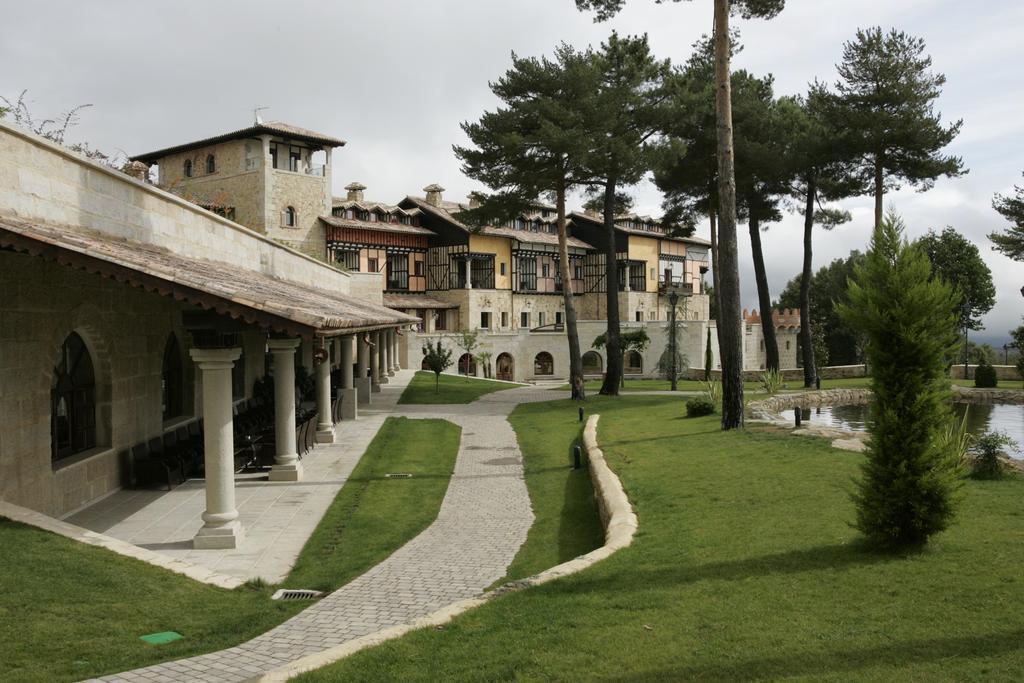 Hotel Termal Abadia De Los Templarios Ла-Альберка Экстерьер фото